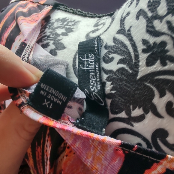 Multicolored v-neck blouse - Picture 4 of 4